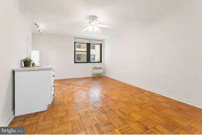 2601 Pennsylvania Avenue #127, Philadelphia, PA 19130 - Photo 5