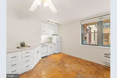 2601 Pennsylvania Avenue #127, Philadelphia, PA 19130 - Photo 5