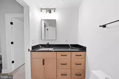 1816 E Moyamensing Avenue #B, Philadelphia, PA 19148 - Photo 13