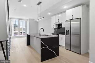 1816 E Moyamensing Ave, Philadelphia, PA 19148 - Photo 9