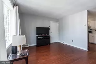 4826 Pearson Ave, Philadelphia, PA 19114 - Photo 9