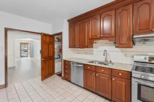 3314 Glenview St, Philadelphia, PA 19149 - Photo 9