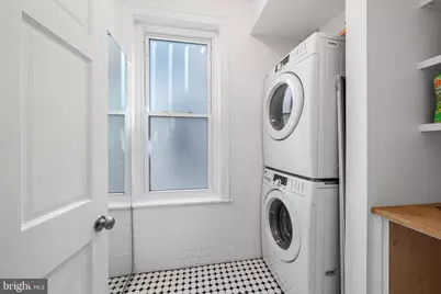 329 Tasker Street, Philadelphia, PA 19148 - Photo 23