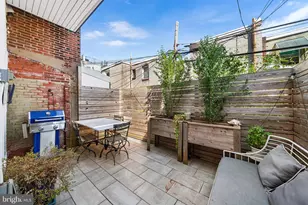 329 Tasker St, Philadelphia, PA 19148 - Photo 15