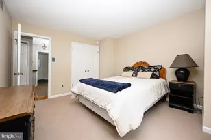 8321 Anderson St, Philadelphia, PA 19118 - Photo 29