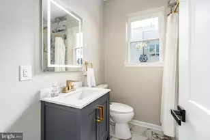 952 N Marshall St, Philadelphia, PA 19123 - Photo 39