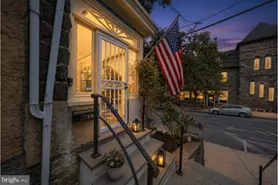 5199 Ridge Ave, Philadelphia, PA 19128 - Photo 3