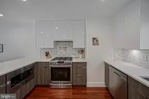 1309 S Woodstock St, Philadelphia, PA 19146 - Photo 13
