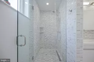 1309 S Woodstock St, Philadelphia, PA 19146 - Photo 15