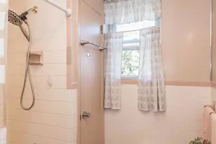 2231 Afton St, Philadelphia, PA 19152 - Photo 27