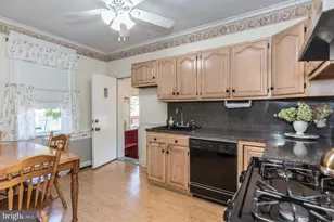 2231 Afton St, Philadelphia, PA 19152 - Photo 15