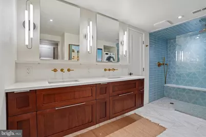 1035 Spruce Street #306, Philadelphia, PA 19107 - Photo 15