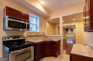 1247 S 23rd St, Philadelphia, PA 19146 - Photo 11