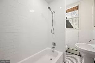 833 Morris St, Philadelphia, PA 19148 - Photo 15