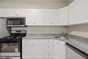 2641 N 17th St, Philadelphia, PA 19132 - Photo 11