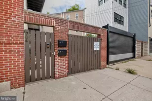 704 N 18th St, Philadelphia, PA 19130 - Photo 25