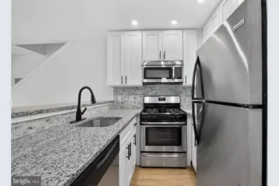 704 N 18th Street #2, Philadelphia, PA 19130 - Photo 3