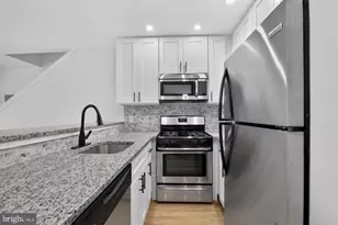 704 N 18th St, Philadelphia, PA 19130 - Photo 3