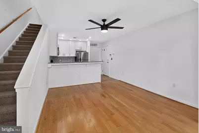 704 N 18th Street #2, Philadelphia, PA 19130 - Photo 13