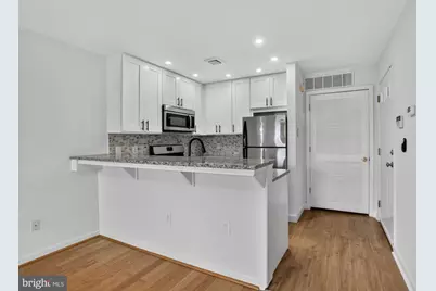 704 N 18th Street #2, Philadelphia, PA 19130 - Photo 9
