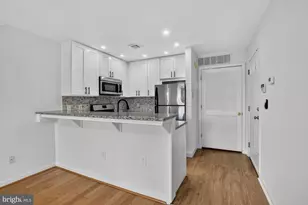 704 N 18th St, Philadelphia, PA 19130 - Photo 9