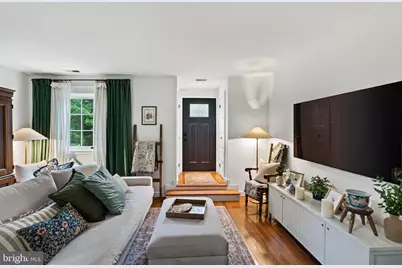 240 E Springfield Avenue, Philadelphia, PA 19118 - Photo 3