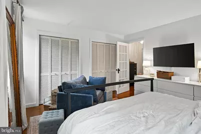 240 E Springfield Avenue, Philadelphia, PA 19118 - Photo 25