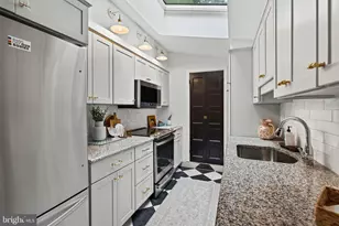 240 E Springfield Ave, Philadelphia, PA 19118 - Photo 15