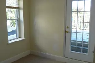 661 N 33rd St, Philadelphia, PA 19104 - Photo 5