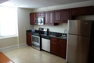661 N 33rd St, Philadelphia, PA 19104 - Photo 3