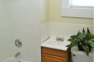 661 N 33rd St, Philadelphia, PA 19104 - Photo 7