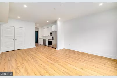 2101 Washington Ave #UNIT 301, Philadelphia, PA 19146 - Photo 7