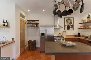 322 Belgrade St, Philadelphia, PA 19125 - Photo 11