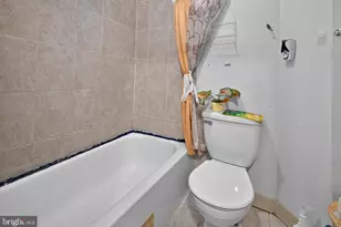 7279 Saybrook Ave, Philadelphia, PA 19142 - Photo 15