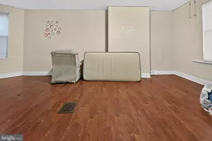 7279 Saybrook Ave, Philadelphia, PA 19142 - Photo 3