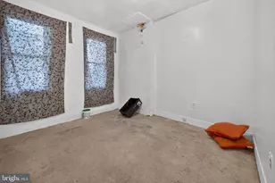 7279 Saybrook Ave, Philadelphia, PA 19142 - Photo 17