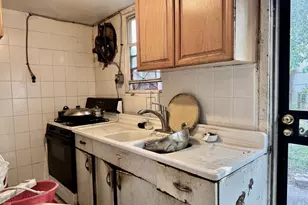 2003 E Orleans St, Philadelphia, PA 19134 - Photo 7