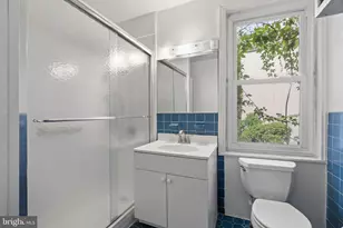 2433 Aspen St, Philadelphia, PA 19130 - Photo 29