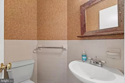 2433 Aspen Street, Philadelphia, PA 19130 - Photo 9