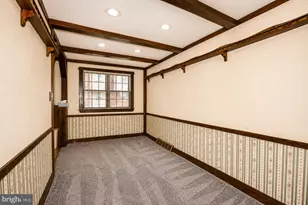 7158 Walker St, Philadelphia, PA 19135 - Photo 9