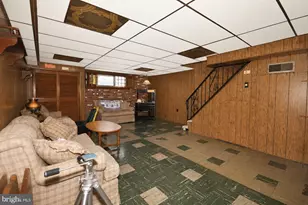 7158 Walker St, Philadelphia, PA 19135 - Photo 25