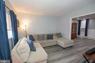 4728 Sheffield Ave, Philadelphia, PA 19136 - Photo 3