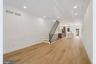 28 E Pleasant Street, Philadelphia, PA 19119 - Photo 3