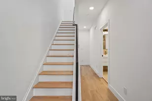 28 E Pleasant St, Philadelphia, PA 19119 - Photo 11