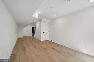 28 E Pleasant St, Philadelphia, PA 19119 - Photo 19