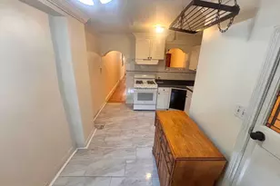 3229 Almond St, Philadelphia, PA 19134 - Photo 9