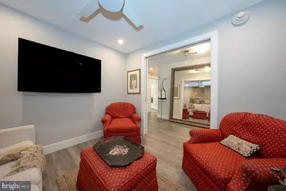 1919 Chestnut Street #714, Philadelphia, PA 19103 - Photo 11