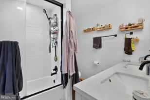 630 N 2nd St, Philadelphia, PA 19123 - Photo 11