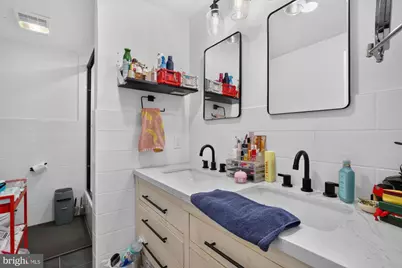 630 N 2nd Street #3, Philadelphia, PA 19123 - Photo 17