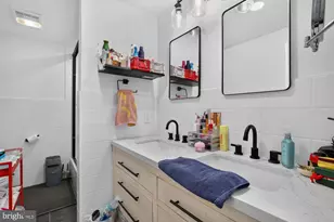 630 N 2nd St, Philadelphia, PA 19123 - Photo 17
